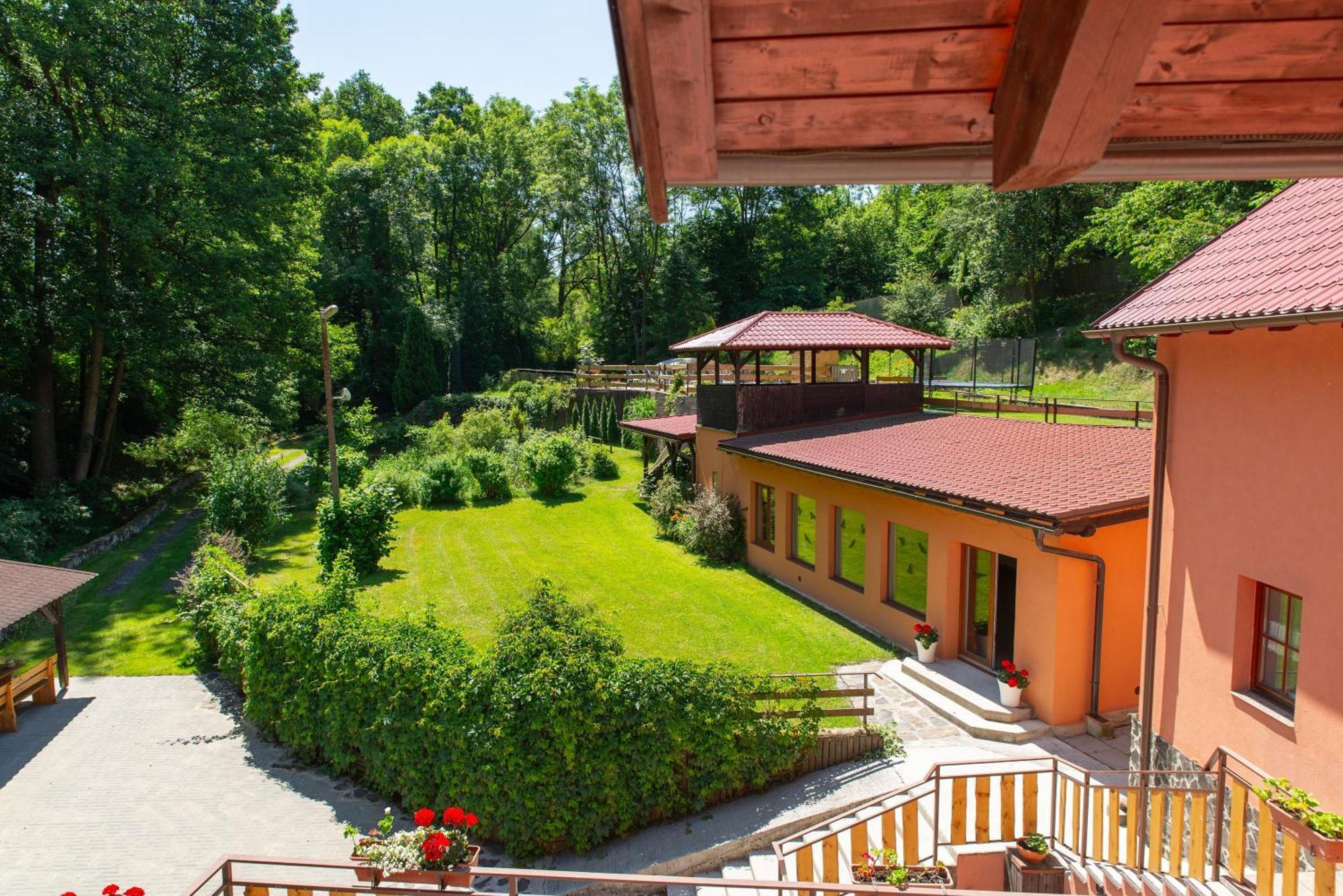 Penzion Liskuv Mlyn Milesov Extérieur photo