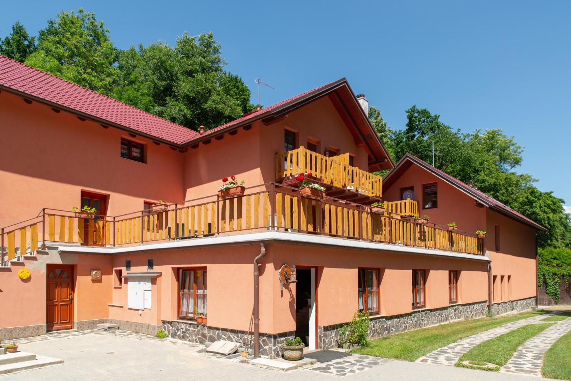 Penzion Liskuv Mlyn Milesov Extérieur photo